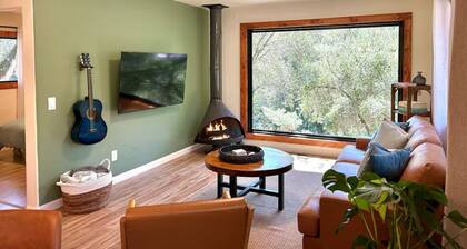 Oak Treehouse Retreat