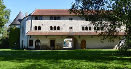 Character cottage near Verdun