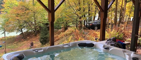 Baignoire à remous extérieure