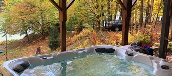 * Listado nuevo * 7 habitaciones, 6 baños Lakehouse Sleeps 14 ¡Precios introductorios!  