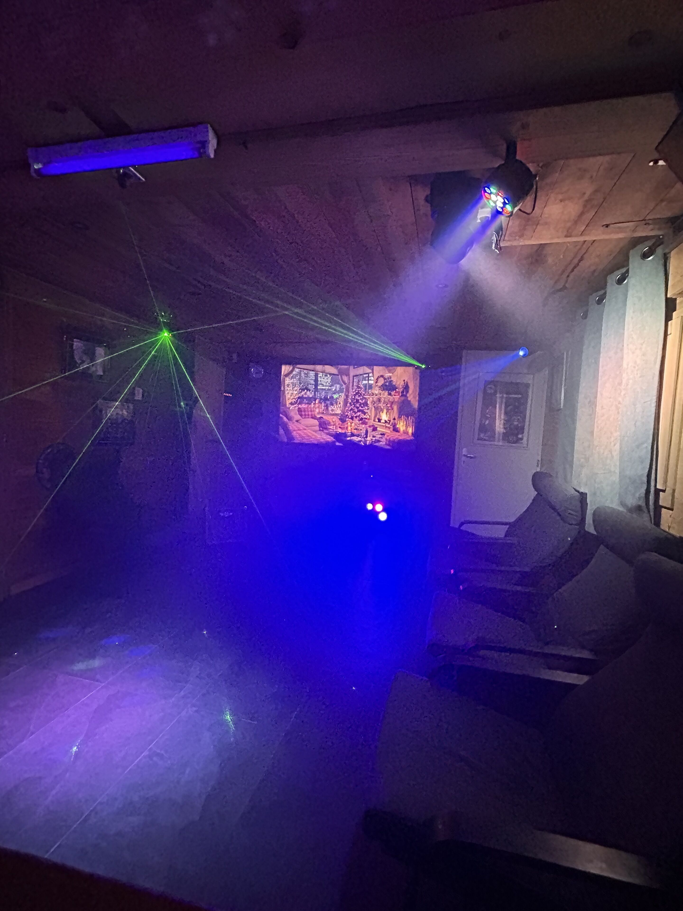 * New * Chalet "Under The Rock" 14 Pers - Sauna, Spa, Pool, Cinema, Disco - Vosges