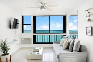 Fernseher, Netflix, Streaming-Dienste