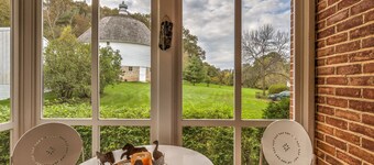 Round Barn Farm B & B Event Center