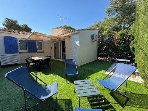 Maison prox Natu et Roquille. Piscine. Clim. WIFI. Parking. Terrasse.