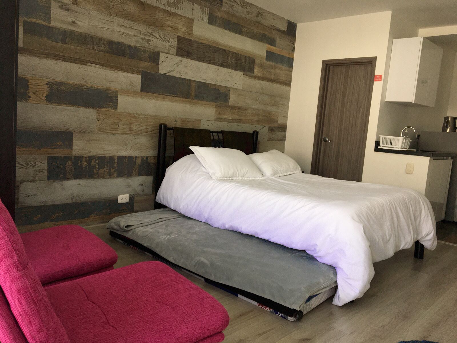 1 Schlafzimmer, kostenloses WLAN, Bettwäsche