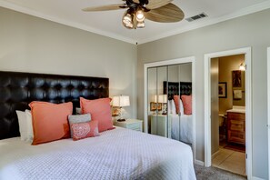 1 chambre, fer et planche à repasser, Wi-Fi, literie fournie