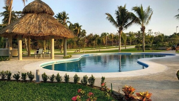 Alberca al aire libre