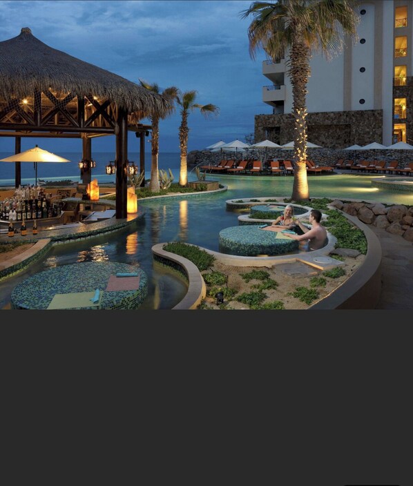 Pool - Grand Solmar Luxury Suite with Stunning Ocean Views (Cabo San Lucas)
