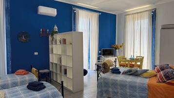3 Schlafzimmer, Schreibtisch, Bügeleisen/Bügelbrett, kostenloses WLAN