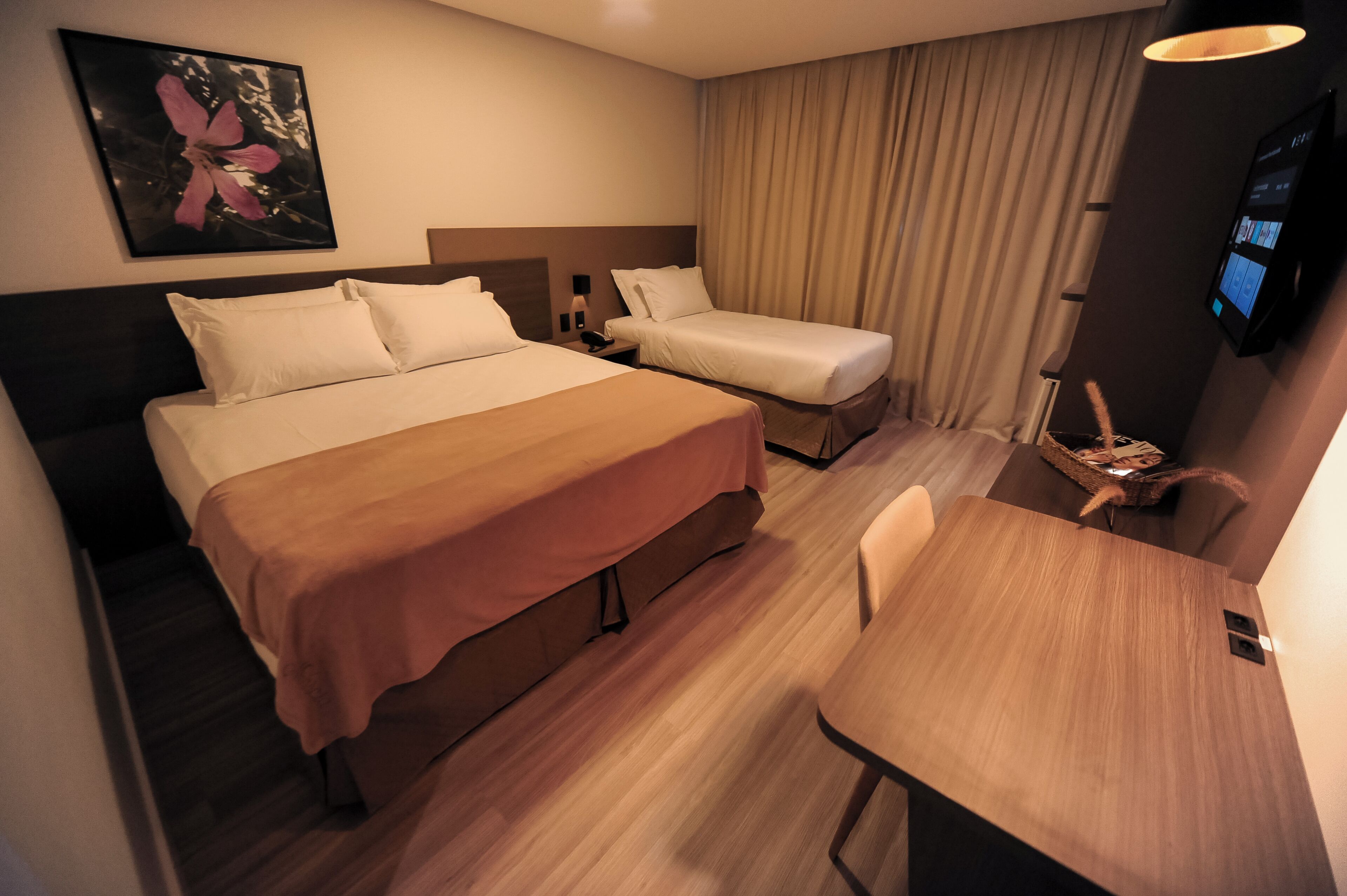 Seprai antialergi, minibar, brankas, dan didekorasi berbeda-beda