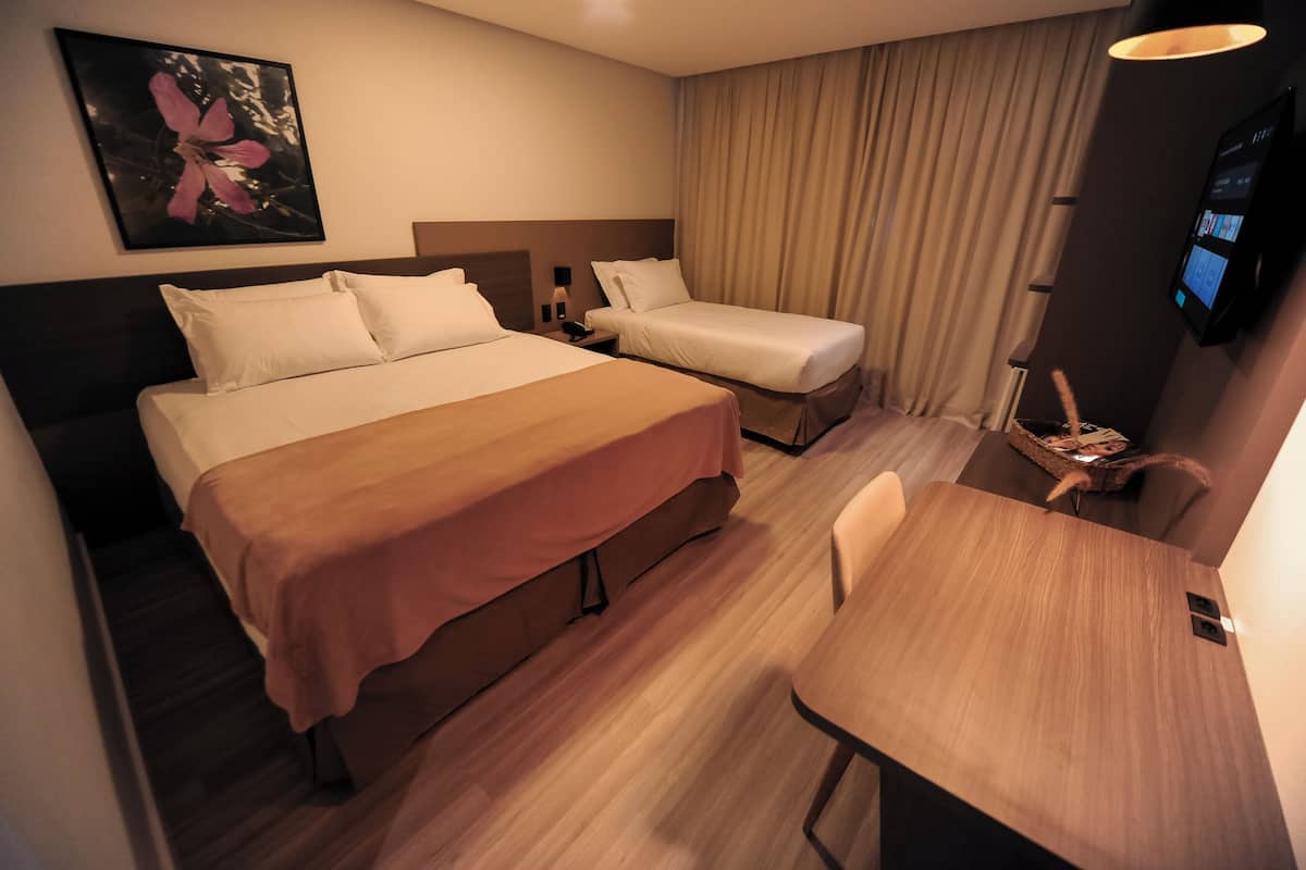 Seprai antialergi, minibar, brankas, dan didekorasi berbeda-beda