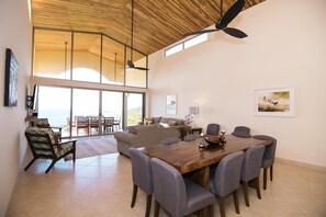 Luxury Villa, 4 Bedrooms, Private Pool, Ocean View | In-room dining - Casa Alegria (Sardinal)