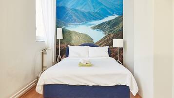 Dobbeltrom – basic, delt bad (2) | Wi-fi (inkludert) og sengetøy