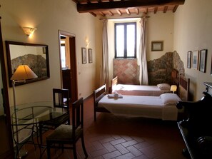 Appartement Majestueux | Literie hypoallergénique, bureau