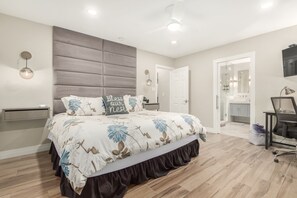 4 bedrooms, desk, soundproofing, iron/ironing board