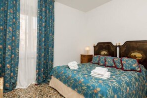 1 bedroom, iron/ironing board, WiFi - Blue Apartment, Second Floor (Unknown)