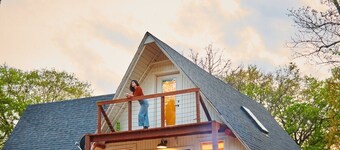 6Bdrm Cabin Beach Pool-Table Firepit!