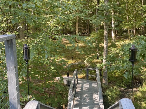 Comfortable house with a private hot tub in Poconos