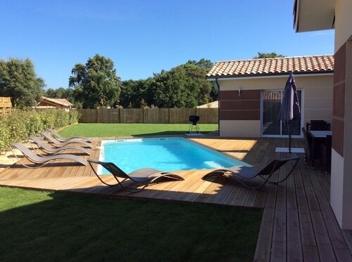 Villa with swimming pool for 8 people in Moliets et Maa