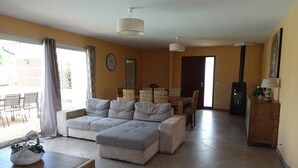 Unclassified image, 3 of 18, button - Villa with swimming pool for 8 people in Moliets et Maa (Moliets-et-Maa)