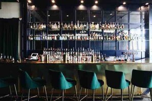 Bar (in der Unterkunft)