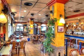 Restaurant - Pension - Venta de Terreros (Pulpi)