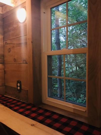 Rustic Tiny Home on Paradise Acres