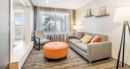 WoodSpring Suites Colton