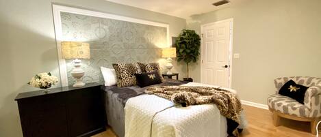 1 chambre, fer et planche à repasser, Wi-Fi gratuit, draps fournis