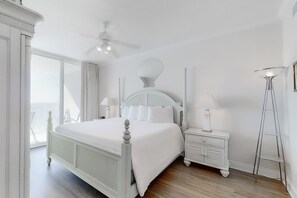 2 makuuhuonetta, silitysrauta/-lauta, internet, vuodevaatteet