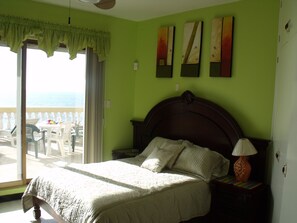 3 Schlafzimmer, Schreibtisch, Bügeleisen/Bügelbrett, kostenloses WLAN