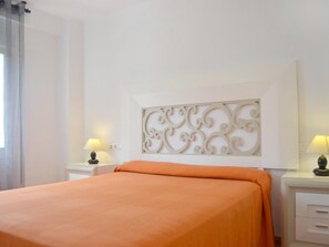 2 bedrooms