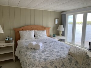 4 chambres, accès au Wi-Fi (inclus), literie fournie