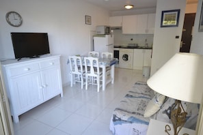 Interior - APARTMENT BRISE MARINE (BORMES-LES-MIMOSAS)