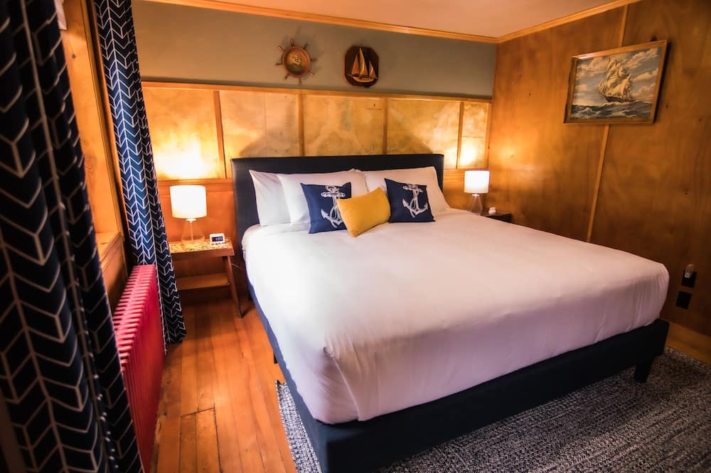 Anchor Inn Resort