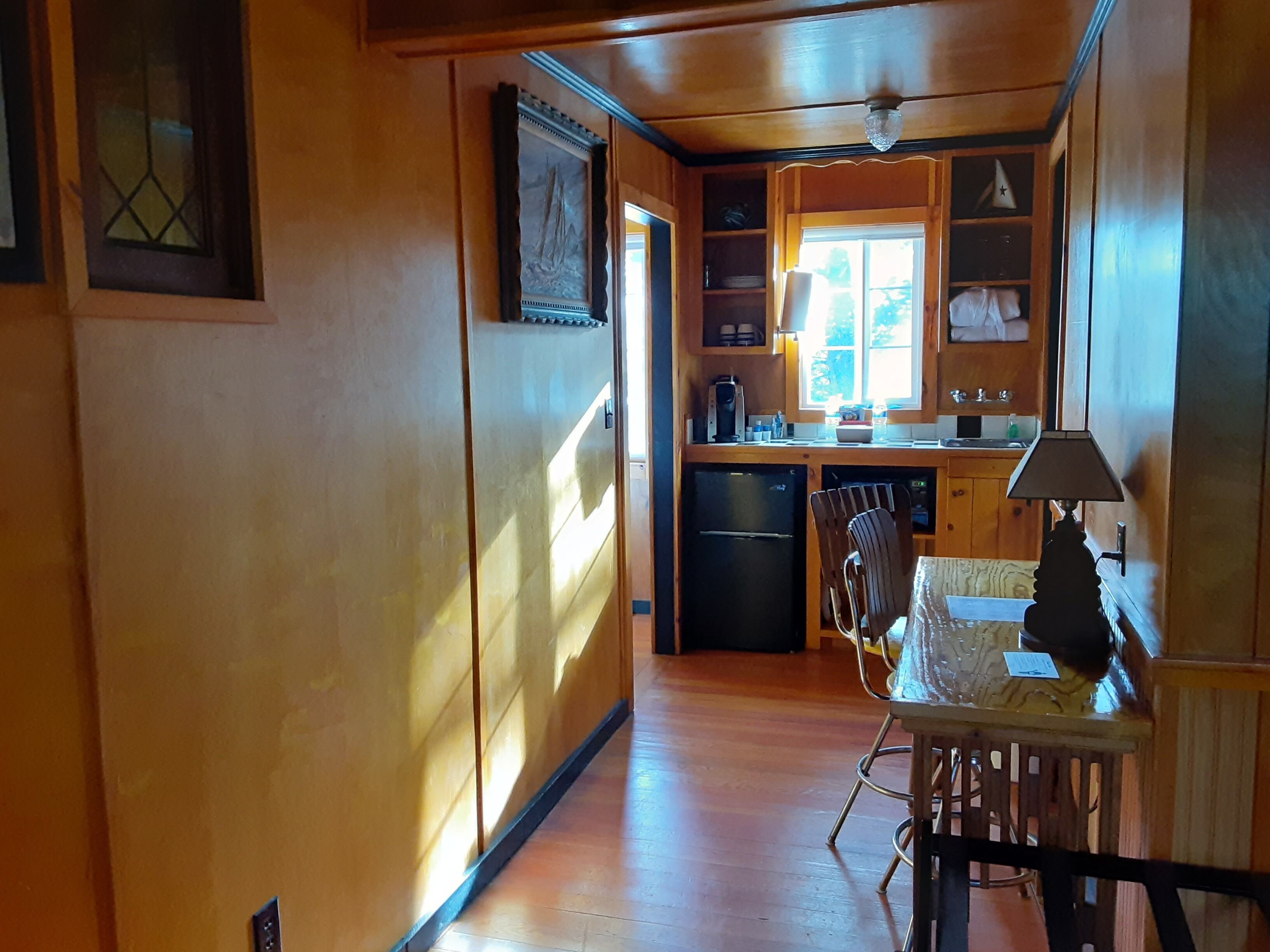 family cabin- pet friendly | private kitchen | mini-fridge, microwave, coffee/tea maker, cookware/dishes/utensils