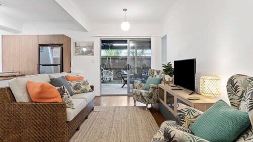 1-17 Heath Street - Stylish Unit on Heath Street