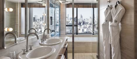 Deluxe Twin Room with City view, Non Smoking