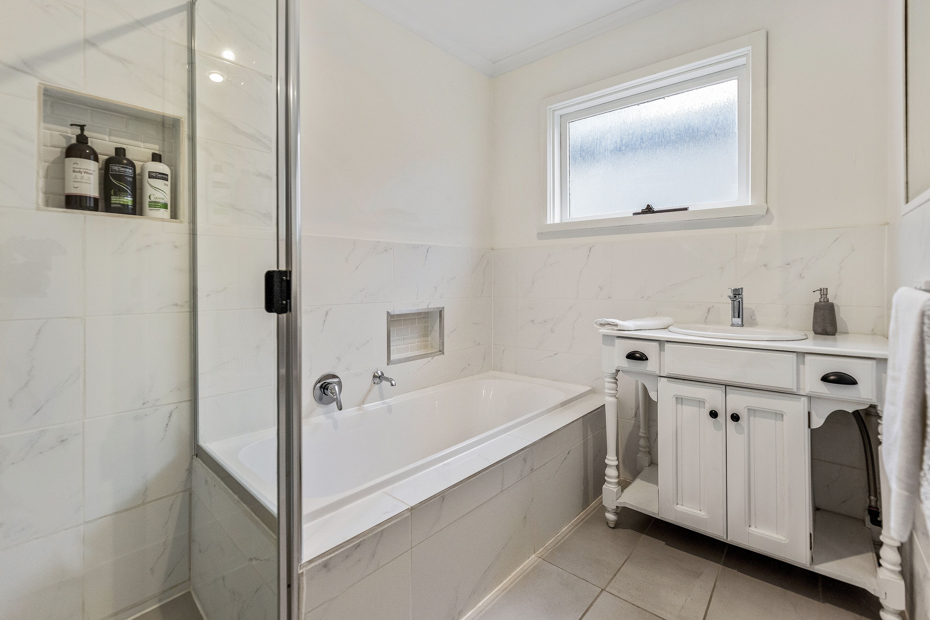 White on Wright Clare — image 24