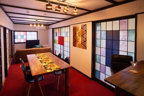 House (Private Vacation Home) | 3 bilik tidur, meja, seterika/papan seterika, Wi-fi percuma 