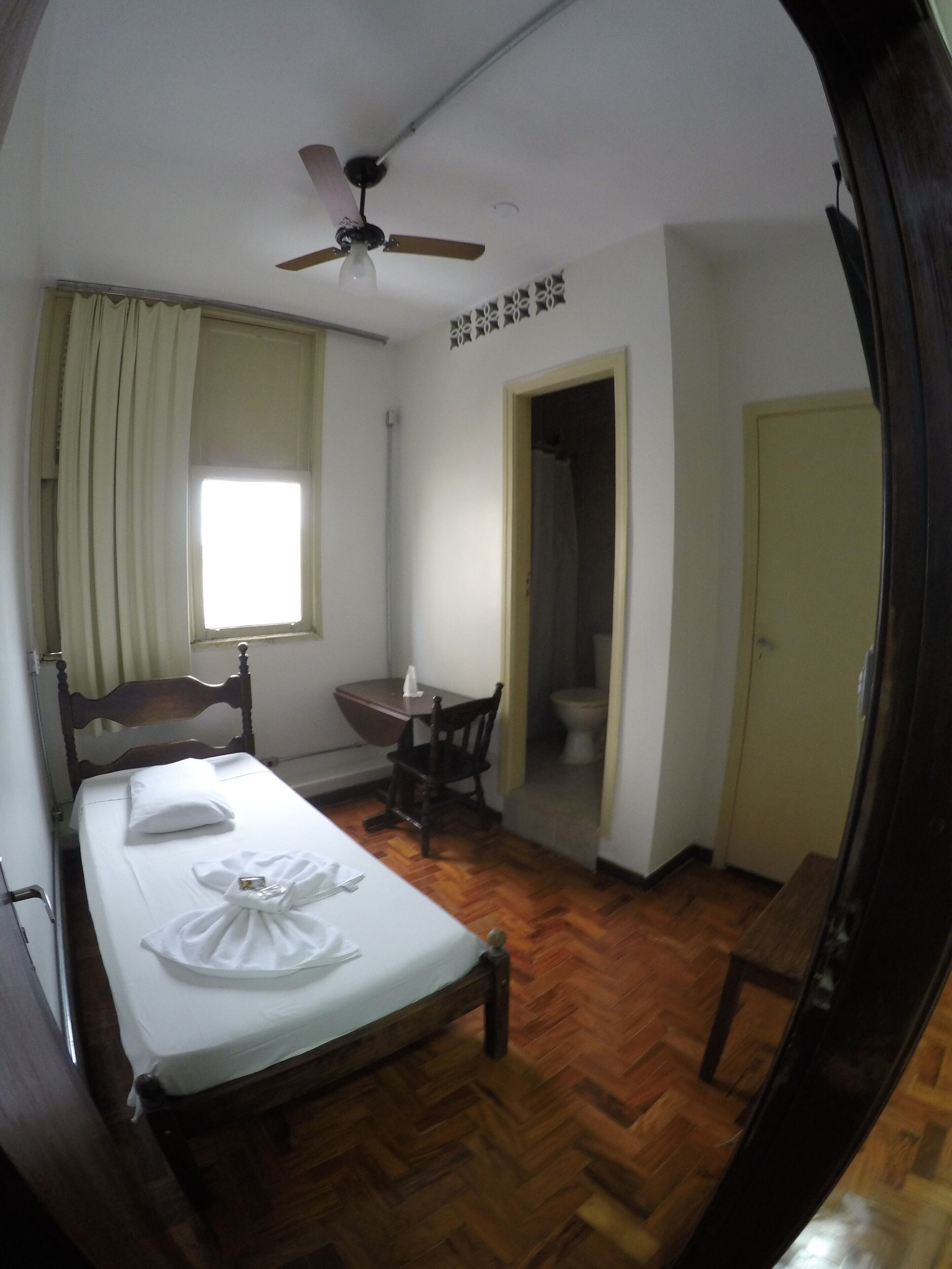 Allergikerbettwaren, Schreibtisch, kostenloses WLAN