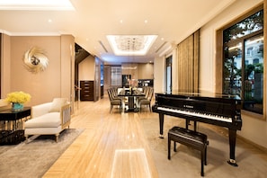 Icity Lakeview Saigon Villa | Living room