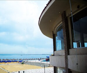 Beach/ocean view