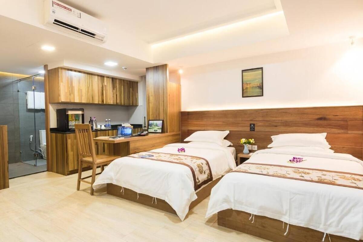 Superior Twin Room