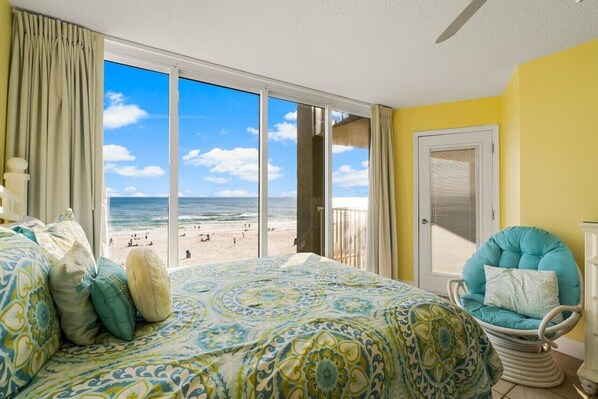 2 bedrooms, WiFi, bed sheets, wheelchair access - 2bd/2ba Condo Ocean views from every room 3rd FL walkin shower FREE BEACH CHAIRS (Panama City Beach)