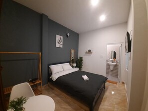 3 Schlafzimmer, Schreibtisch, kostenloses WLAN