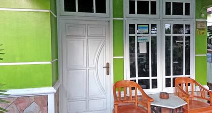 SPOT ON 2531 Tri Putra Homestay