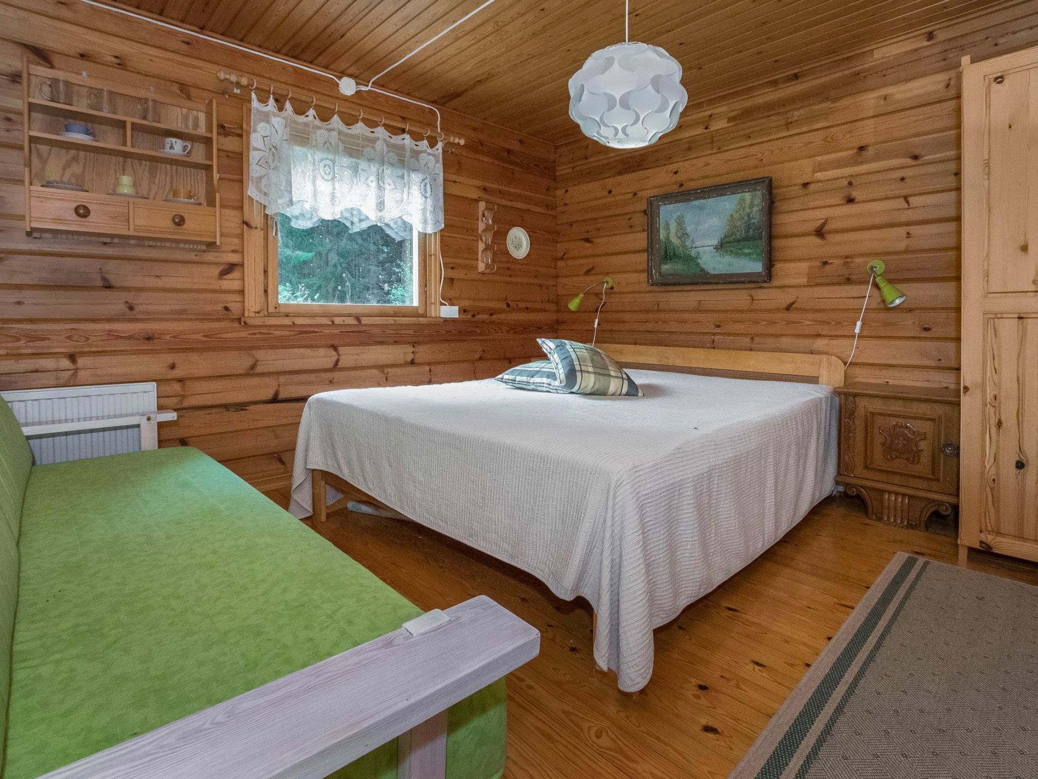 2 bedrooms