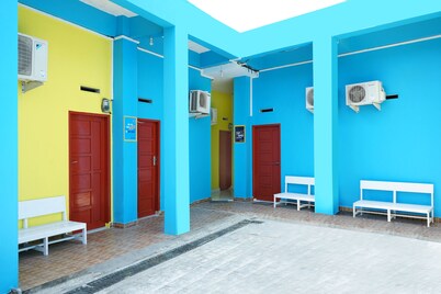 SPOT ON 2577 Pondok Garasi