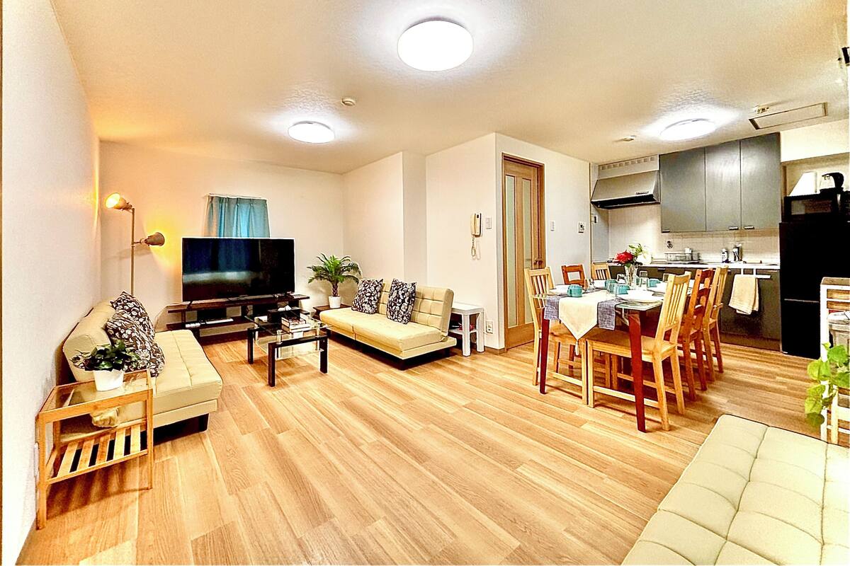 Osaka Namba 601 Cozy Clean 48sqm Max 6pp | Living area